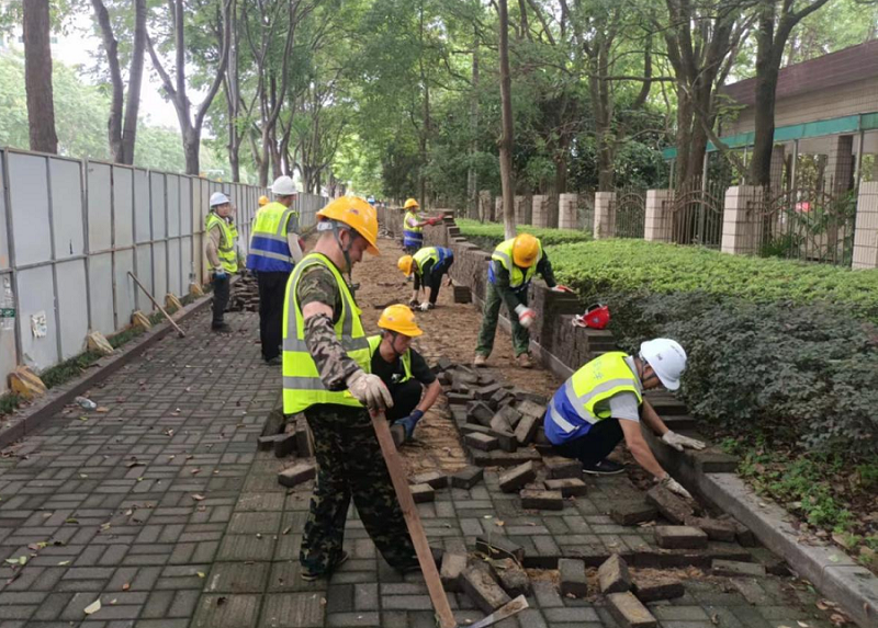 岳陽中心城區(qū)污水治理項目南津港片區(qū)云夢路開工